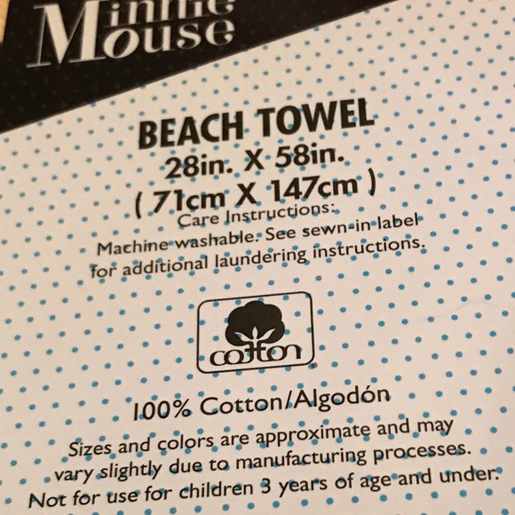 Minnie Mouse Beach Towel - Picture 4 of 4